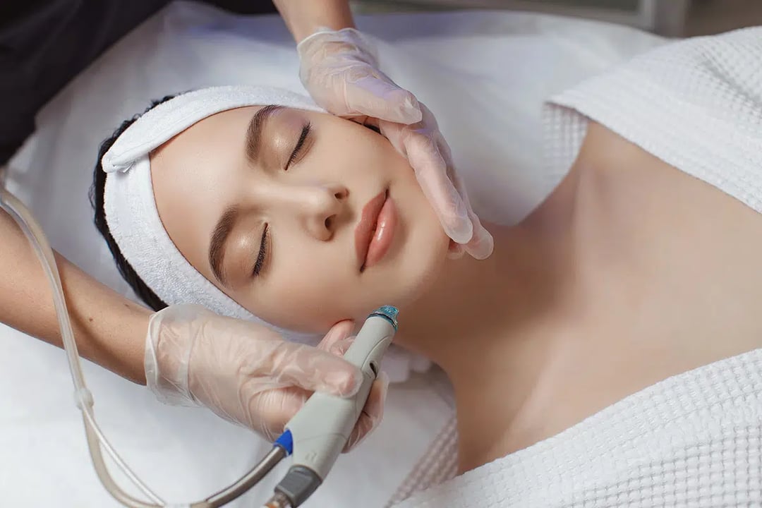 Give the Gift of a Hydrafacial