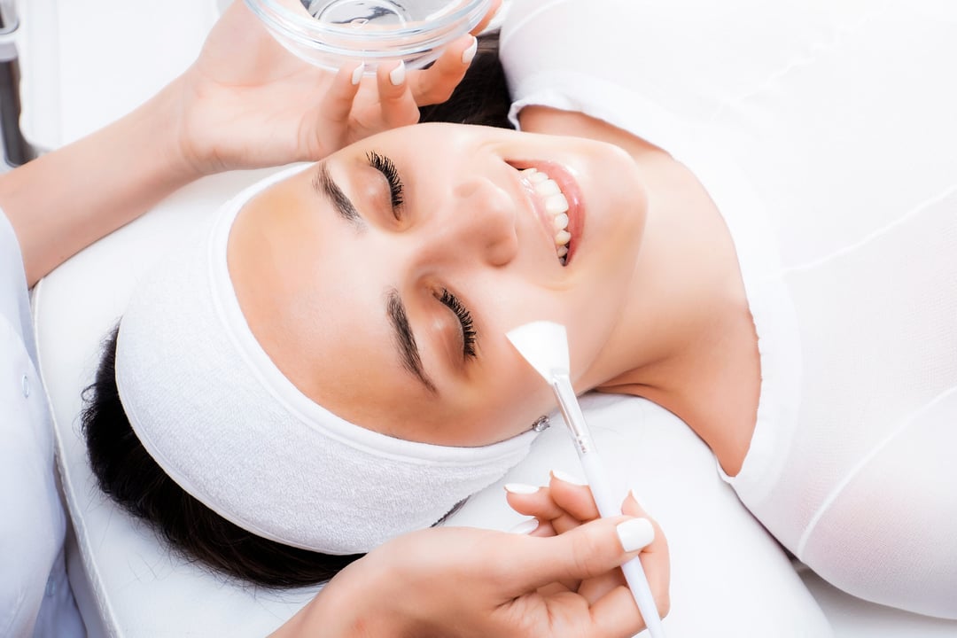 Discover Chemical Peels: Top 10 Benefits